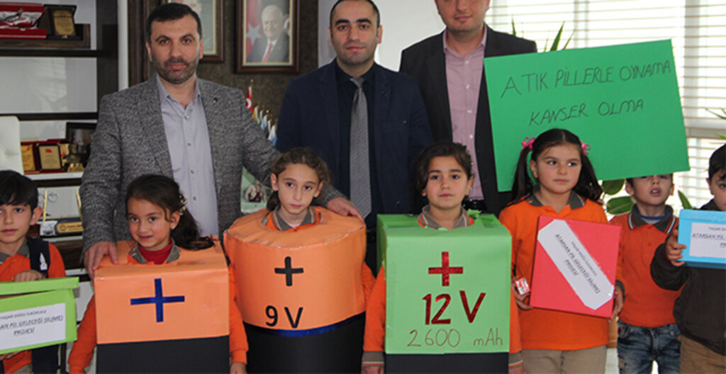 Kavaklı Öğrencilerden Atık Pil Toplama Projesi