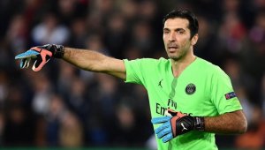 Buffon PSG'den ayrılıyor