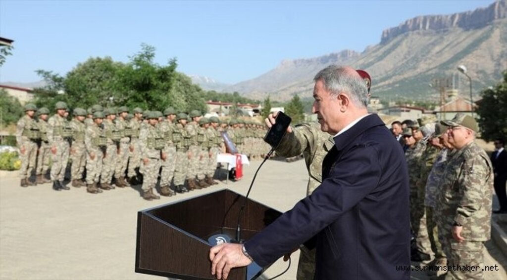 Cumhurbaşkanı Erdoğan Pençe Harekatı'na katılan askerlerin bayramını kutladı