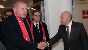Cumhurbaşkanı Erdoğan, TFF Başkanı Özdemir ile görüştü