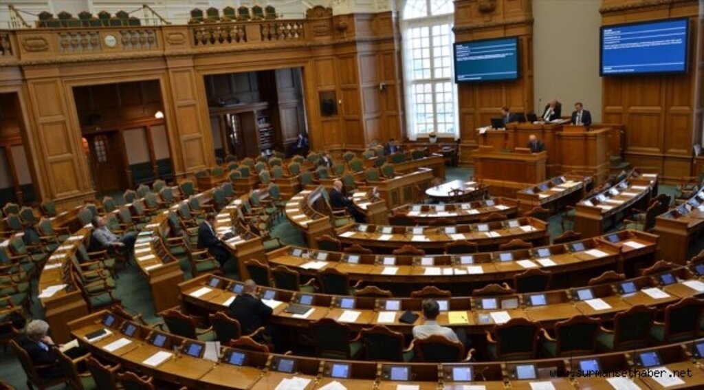 Danimarka'da 3 Türk kökenli aday milletvekili seçildi