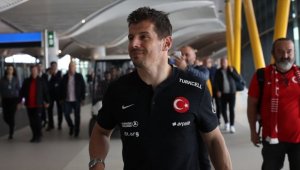 Emre Belözoğlu Fenerbahçe'ye dönüş yolunda