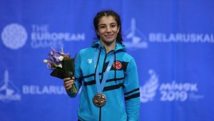 Evin Demirhan'dan bronz madalya