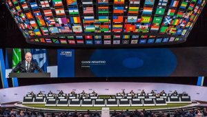 Infantino yeniden FIFA Başkanı