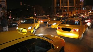 İstanbul'da taksicilere operasyon: 23 gözaltı