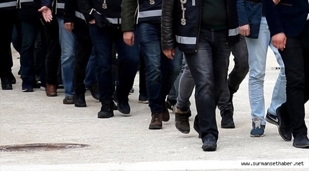 Kara Kuvvetlerindeki 'ankesör' soruşturmasında 32 gözaltı kararı
