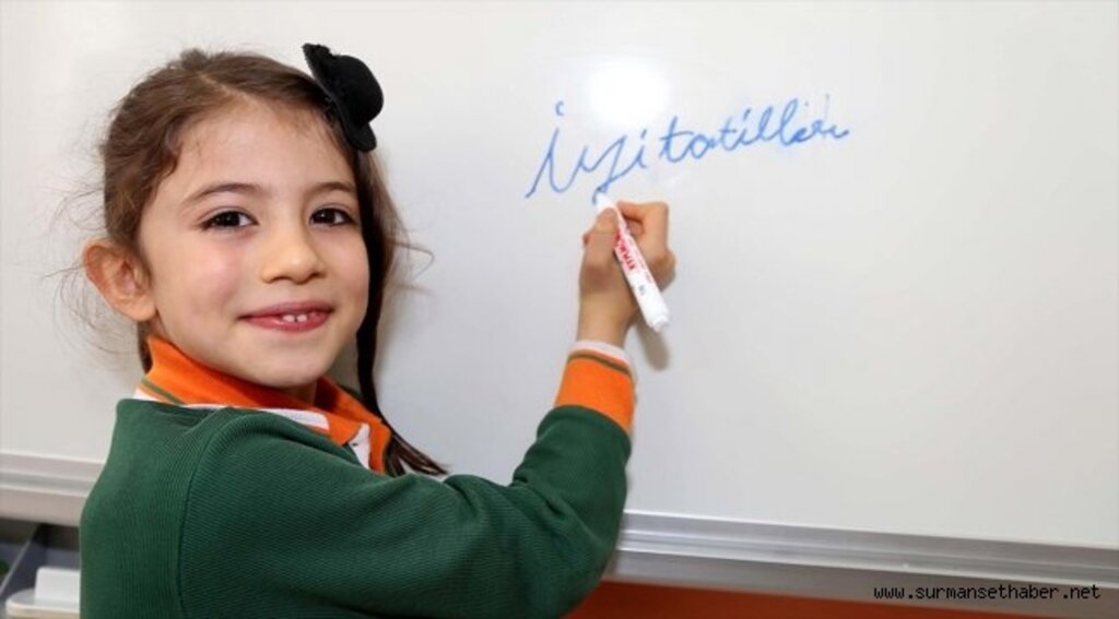 Okullarda 'tatil zili' cuma çalacak