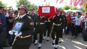 Şehit Candan, son yolculuğuna uğurlandı