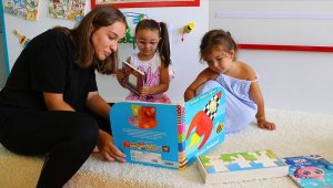 Bu kütüphaneye gelmek 'bebek işi'