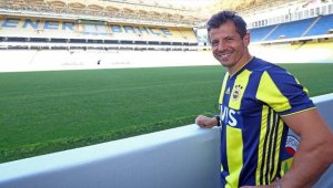 Emre Belözoğlu kaptanlık yapmak üzere takıma dahil edildi