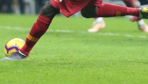 Galatasaray 156. yabancı futbolcusunu aldı