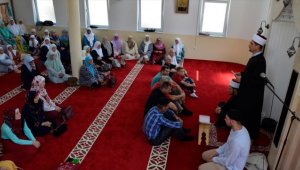 Srebrenitsa'nın 'adalet savaşçısı' annesi unutulmadı