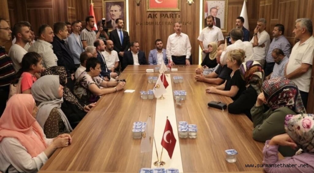 AK Parti İlkadım İlçe Başkanlığında Bayram Coşkusu Yaşandı