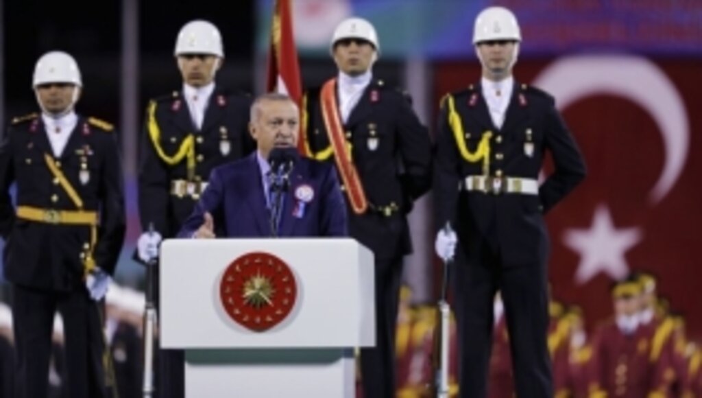 Erdoğan: Milletin Alın Terini Kandil'e Gönderenlere Seyirci Kalamayız