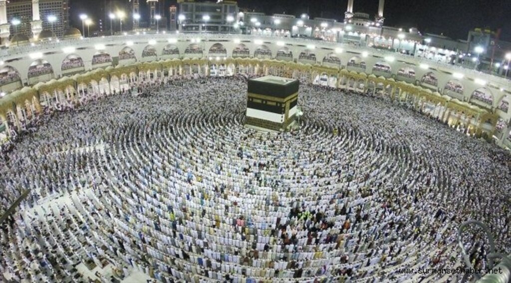 Kabe yeni örtüsüyle arife günü buluşacak