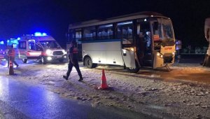 Manisa'da zincirleme trafik kazası: 23 yaralı