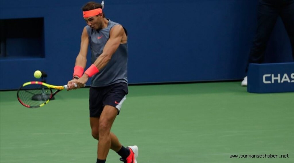 Nadal ikinci tura yükseldi