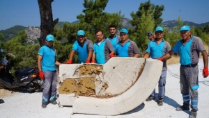 ORMANDAN KOLTUK ÇIKARDILAR!