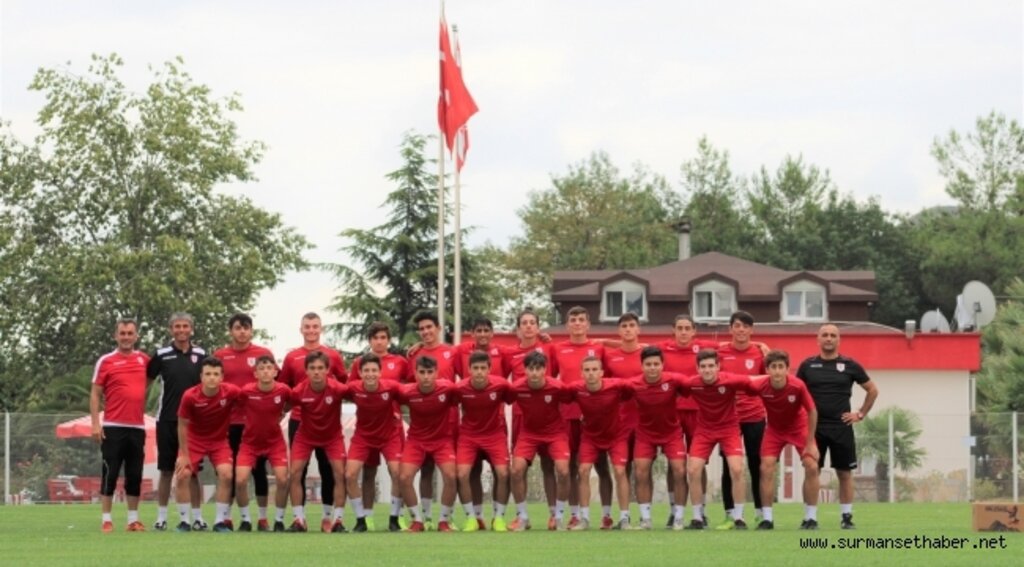 Samsunspor U17 Gazişehir Gaziantep maçına hazırlanıyor