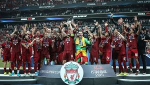 UEFA Süper Kupa mücadelesi İngiliz basınında