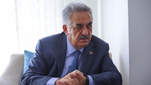 Yazıcı, Demokraside 'imtiyazlı' kişi ve zümre yoktur