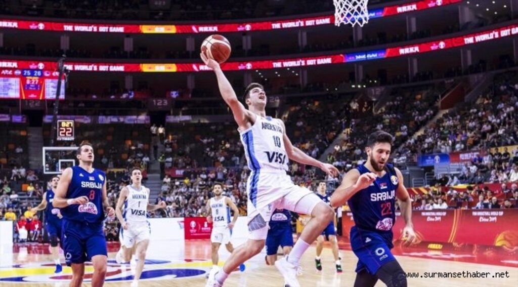 Arjantin yarı finale yükseldi