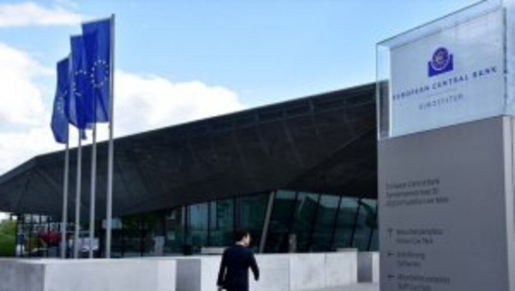 Avro Bölgesi resesyondan çıkışı maliye politikalarında aramalı