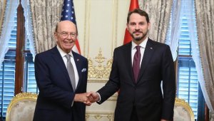 Bakan Albayrak ile ABD Ticaret Bakanı Ross bir araya geldi