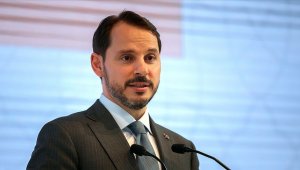 Bakan Albayrak: Yılı pozitif büyüme rakamı ile kapatacağımıza inanıyoruz