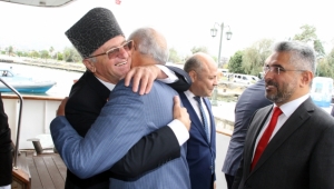 'Bizim anlayışımızda vatan denilince gerisi teferruattır