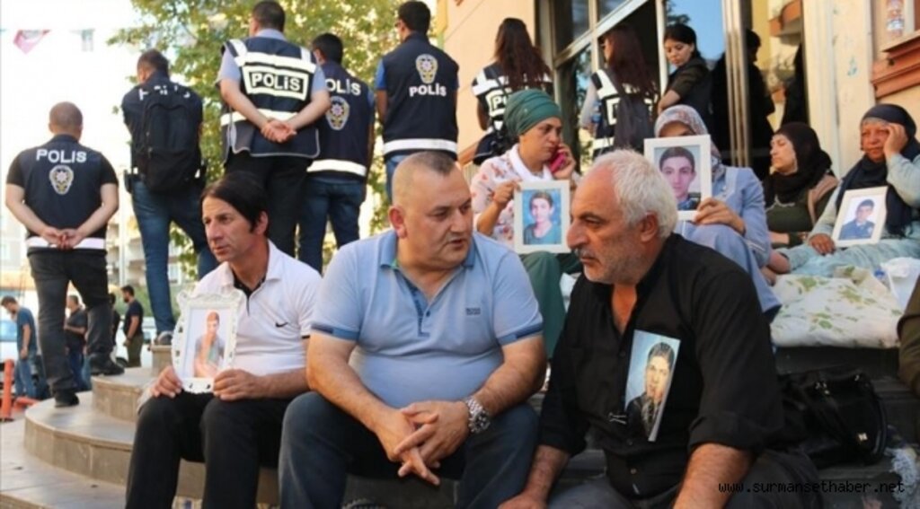 Evlat Nöbetine destek ziyaretleri devam ediyor