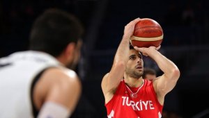 Potada milliler olimpiyat elemeleri için sahaya çıkıyor