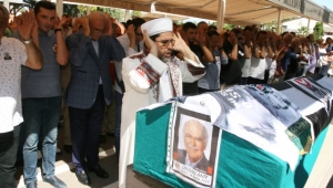 Samsun'un en eski fotoğrafçısı Hakk'a uğurlandı