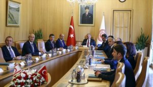 TBMM Başkanı Şentop, KKTC Başbakan'ı Tatar'ı kabul etti