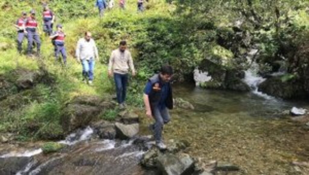 Yaylada kaybolan 6 kişiyi arama çalışmaları sürüyor