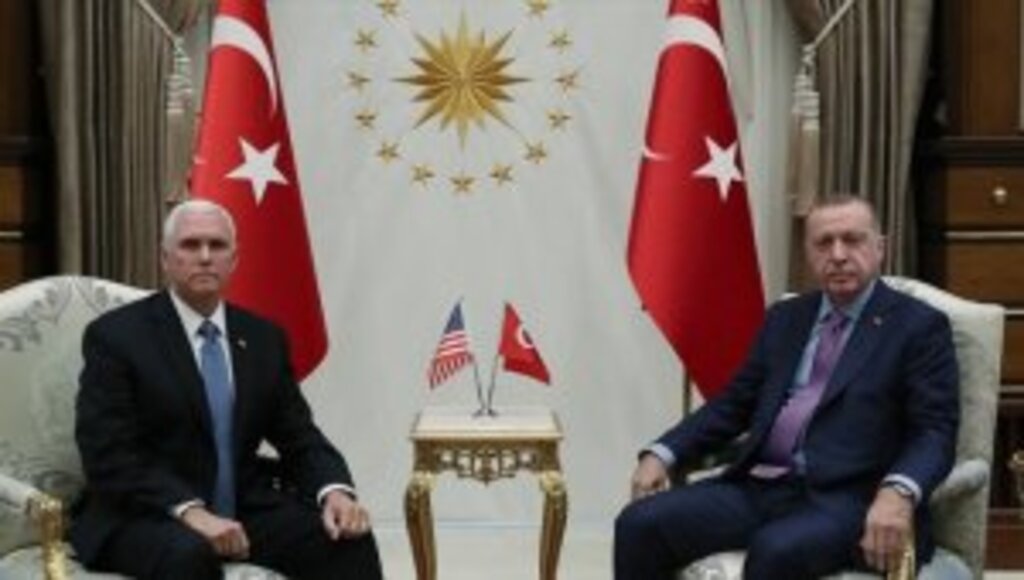 Cumhurbaşkanı Erdoğan ABD Başkan Yardımcısı Pence'i kabul etti