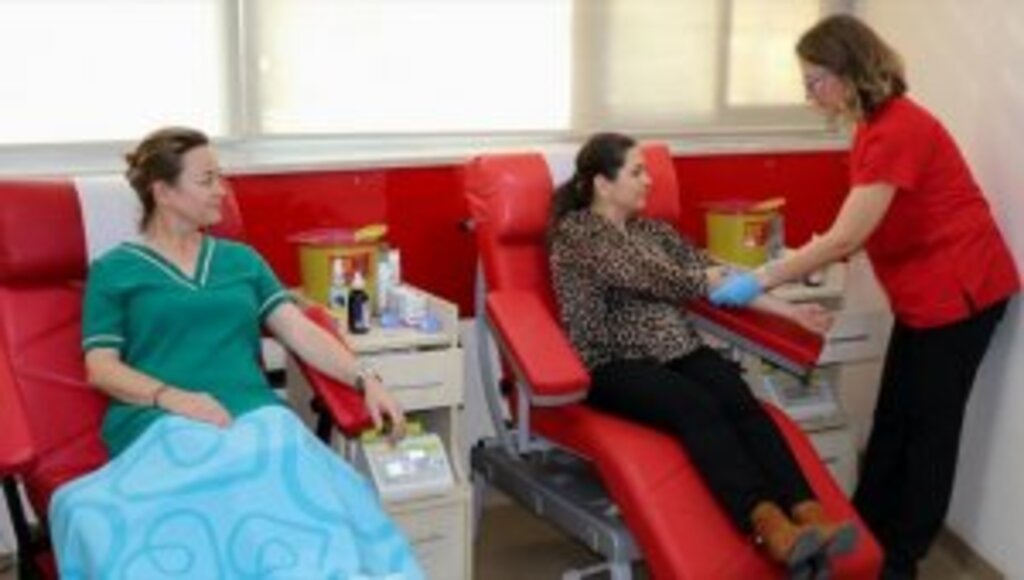 Kadınlar kan bağışında atağa geçti