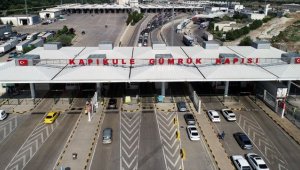 Kapıkule'den günlük araç çıkış sayısı rekora ulaştı