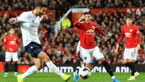 Manchester United Liverpool'un serisine son verdi