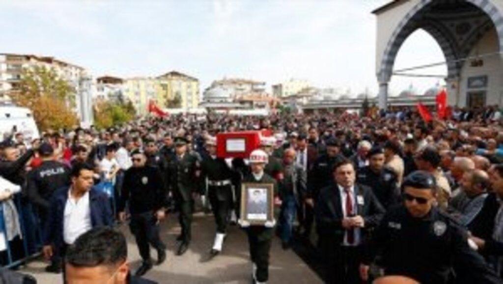 Şehitlerimizi uğurladık