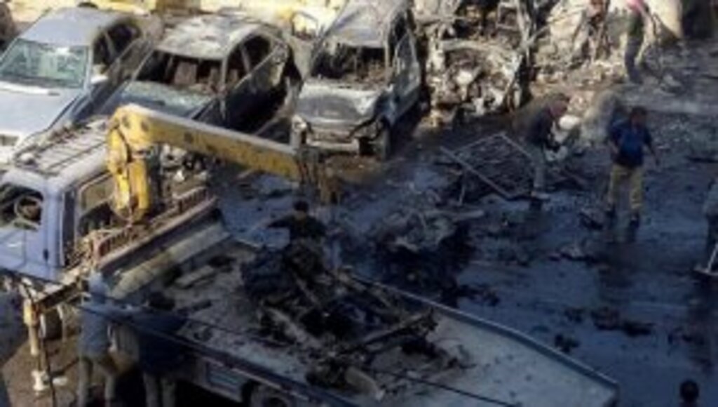 Bab'da bombalı terör saldırısı: 18 ölü