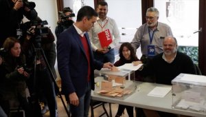 İspanya sandık başında