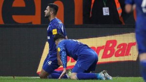Ozan Kabak Schalke 04 formasıyla ilk golünü attı