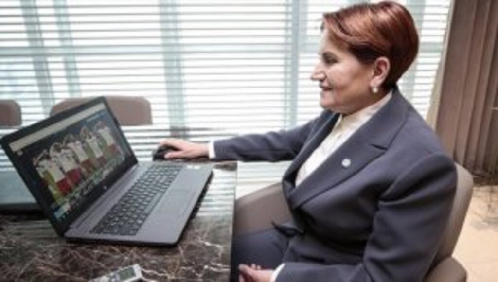  Akşener'in seçimi 'Millilerden asker selamı' oldu