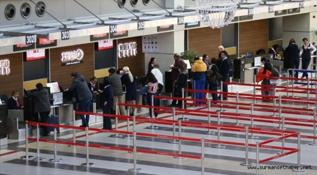 Antalya Havalimanı rekora koştu