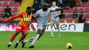 Başakşehir Kayseri engelini farklı geçti