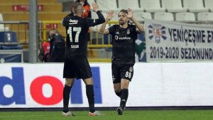 Beşiktaş 6. galibiyetini 3 golle aldı