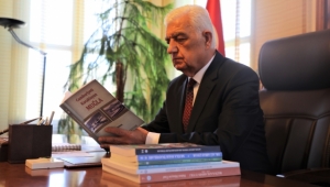 Büyükşehir Yayınları ile halkla buluşuyor