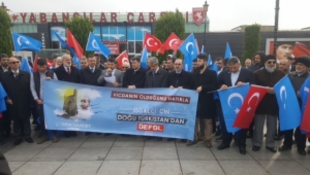 Genç Saadet Samsun’dan Doğu Türkistan tepkisi!