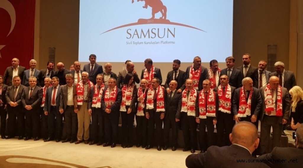 Samsun'un ünlü isimleri İstanbul'da buluştu. 